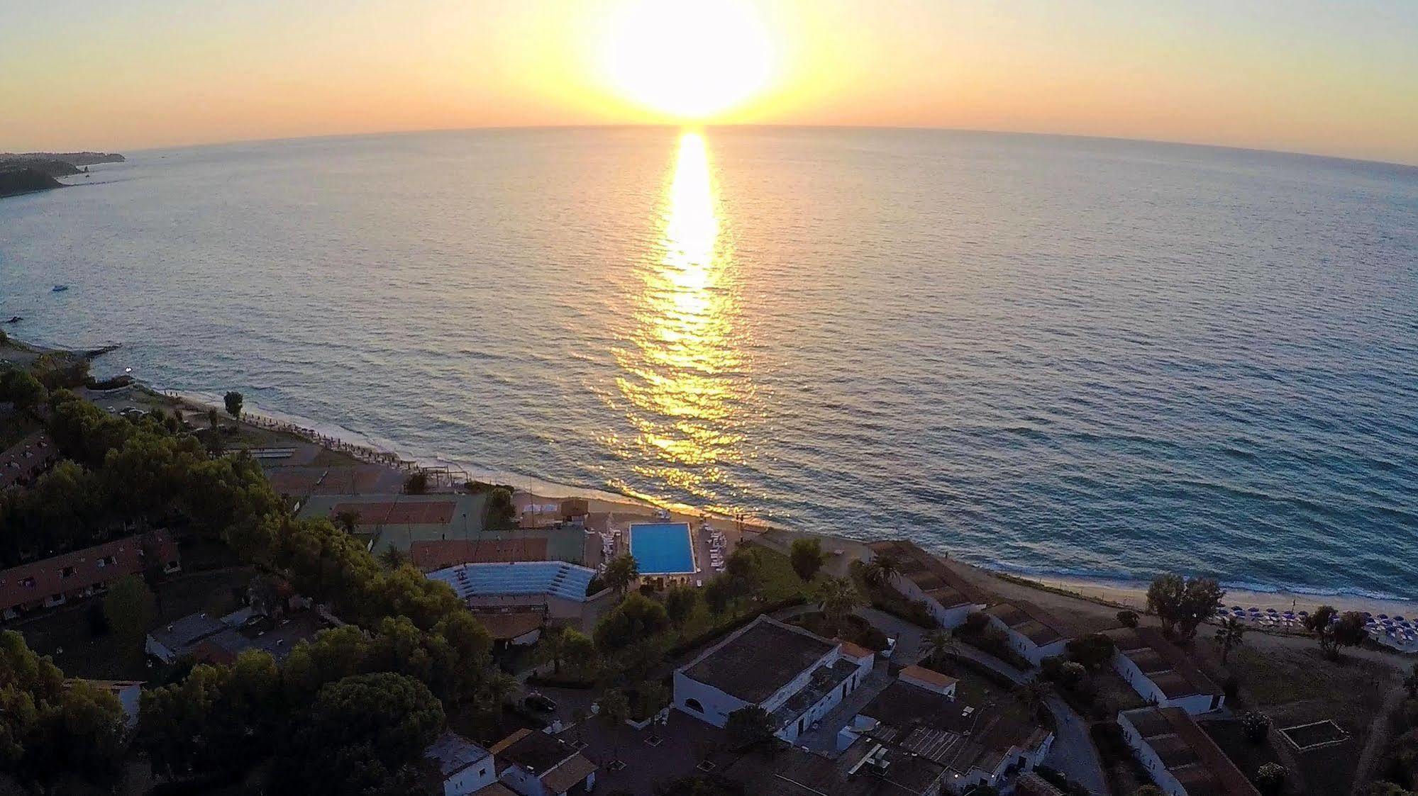 Villaggio Sabbie Bianche Zambrone Exteriér fotografie